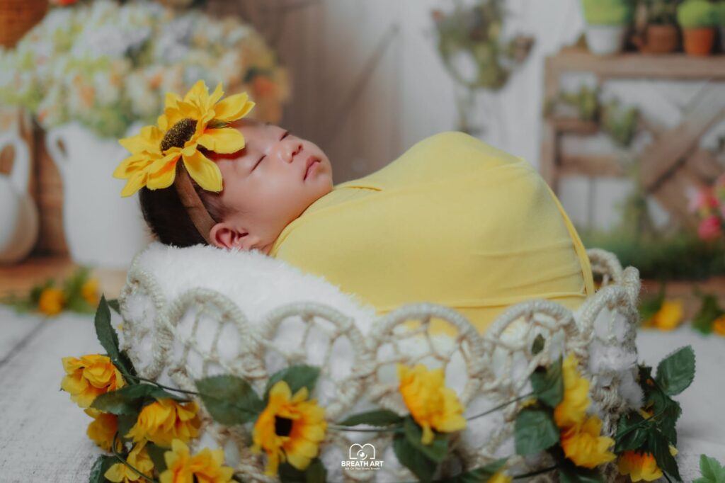 Newborn photo shoot Dubai